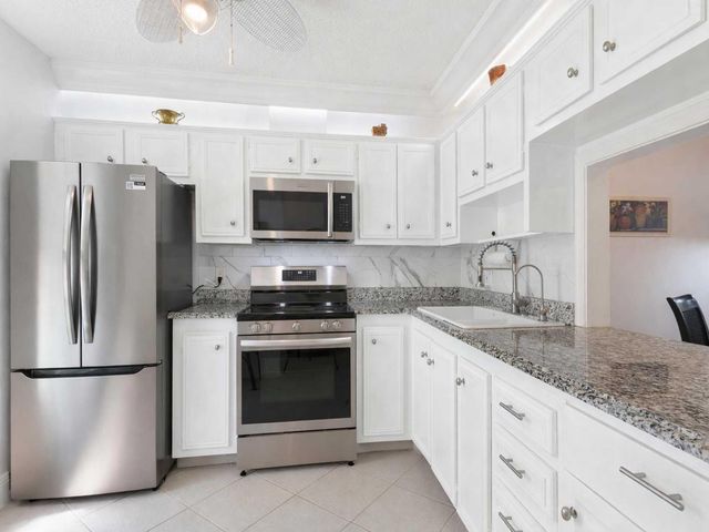 857 Worcester Lane B, Lake Worth, FL 33467