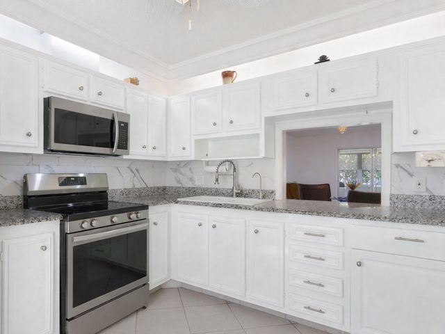 857 Worcester Lane B, Lake Worth, FL 33467