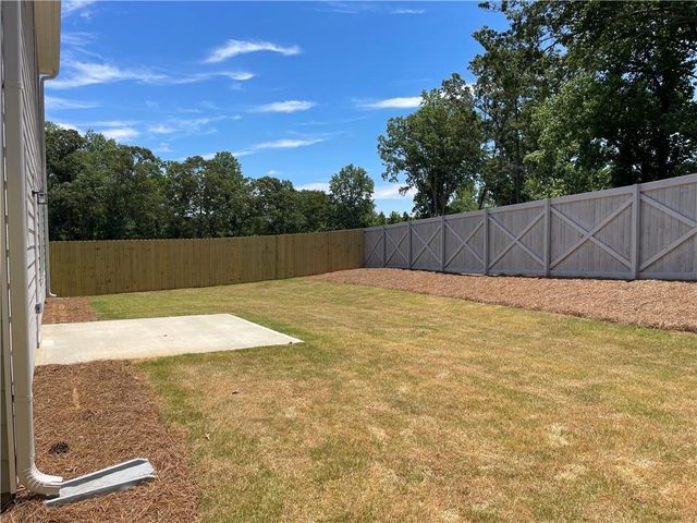 434 Fox Creek Dr, Braselton, GA 30517