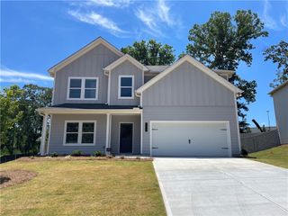 434 Fox Creek Dr, Braselton, GA 30517