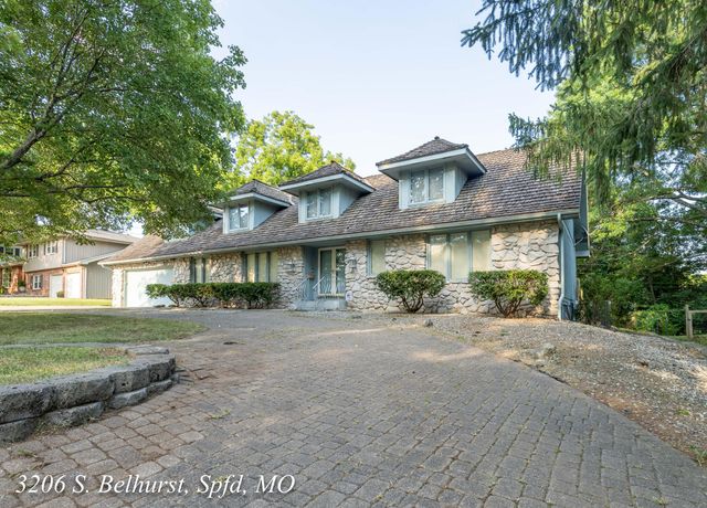 3206 S Bellhurst Avenue, Springfield, MO 65804