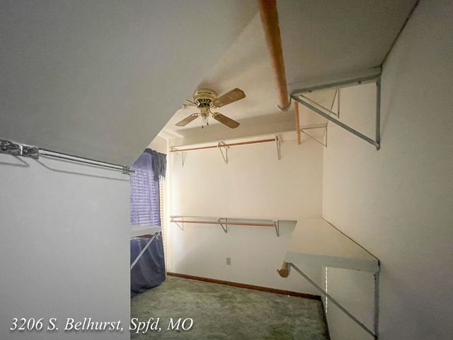 3206 S Bellhurst Avenue, Springfield, MO 65804