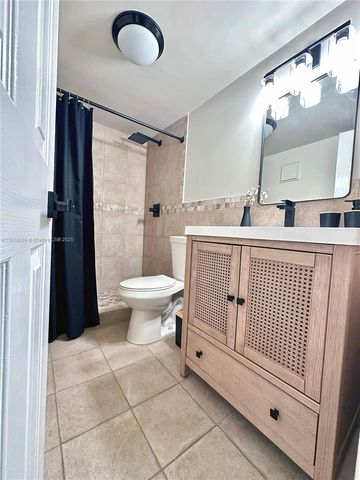 11117 SW 122nd Ct, Miami, FL 33186