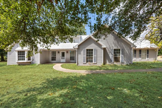 5910 County Road 3515, Quinlan, TX 75474