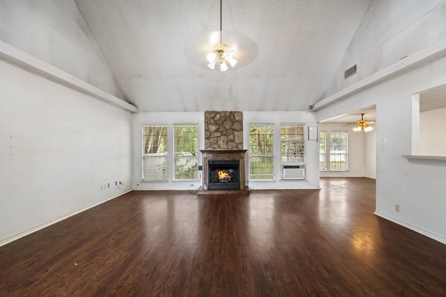 5910 County Road 3515, Quinlan, TX 75474