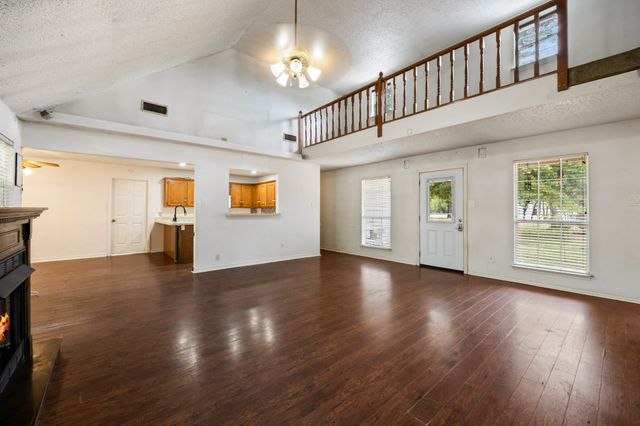 5910 County Road 3515, Quinlan, TX 75474