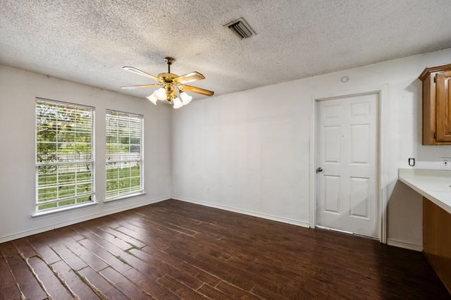 5910 County Road 3515, Quinlan, TX 75474