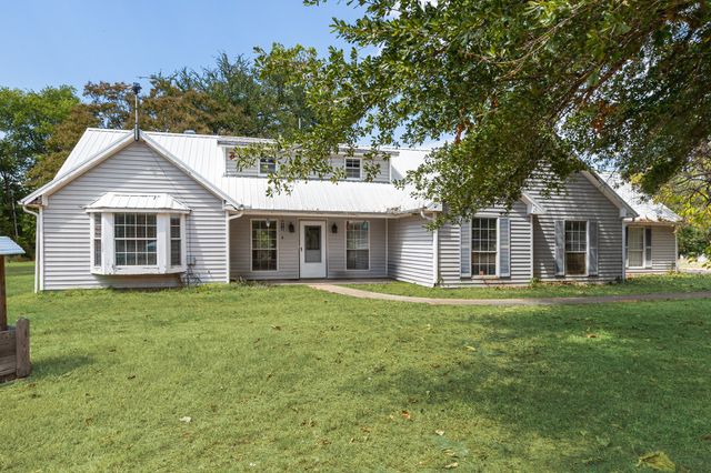 5910 County Road 3515, Quinlan, TX 75474