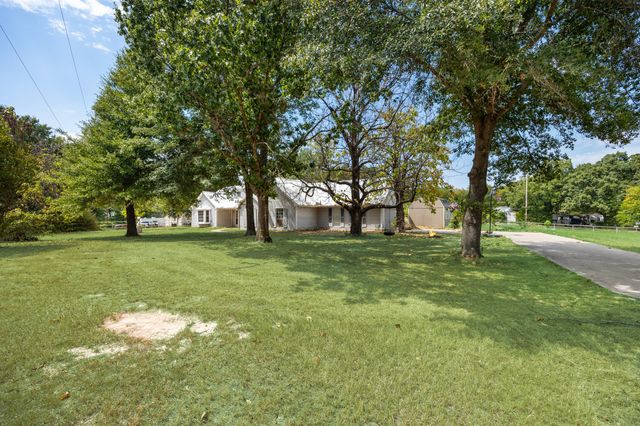 5910 County Road 3515, Quinlan, TX 75474