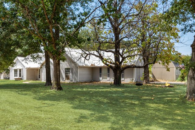 5910 County Road 3515, Quinlan, TX 75474