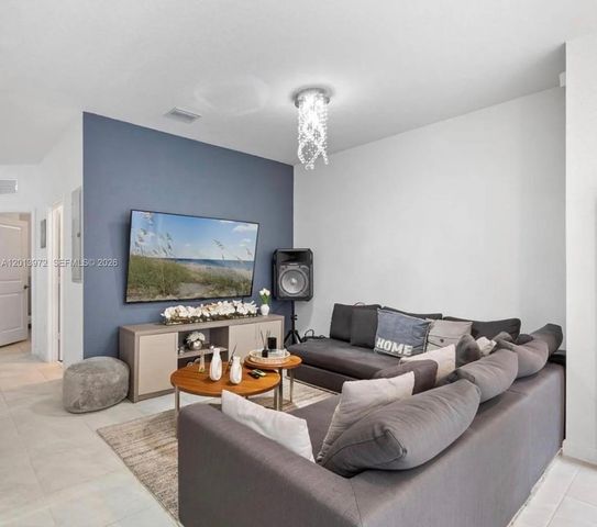 13250 SW 285th St, Homestead, FL 33033