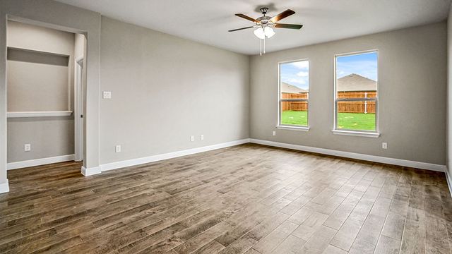 1929 COOKES Lane, Cleburne, TX 76033