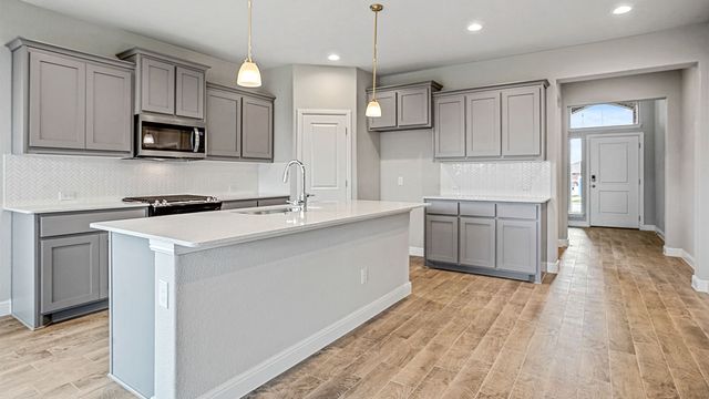 1929 COOKES Lane, Cleburne, TX 76033