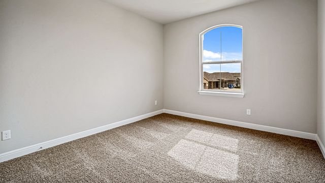 1929 COOKES Lane, Cleburne, TX 76033