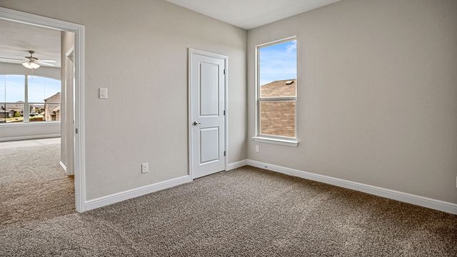 1929 COOKES Lane, Cleburne, TX 76033