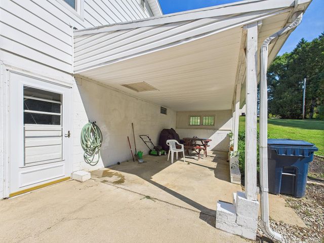 1950 Lancaster Kirkersville Road NW, Lancaster, OH 43130
