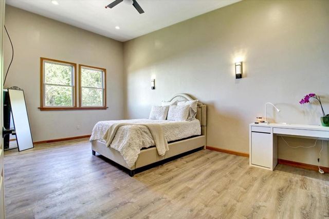 30005 Summit Road, Los Gatos, CA 95033