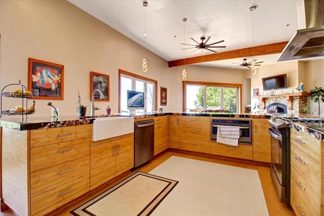 30005 Summit Road, Los Gatos, CA 95033