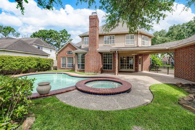 5534 Honor Drive, Houston, TX 77041