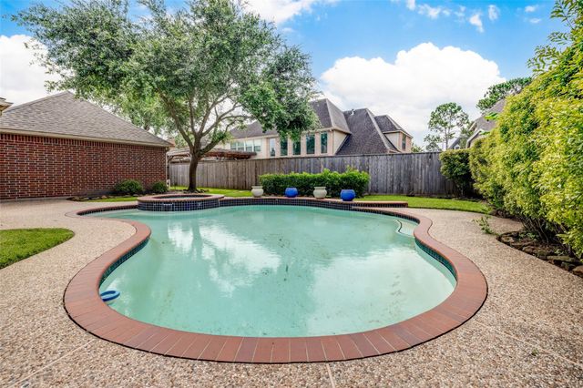 5534 Honor Drive, Houston, TX 77041