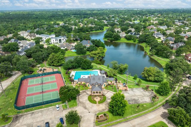 5534 Honor Drive, Houston, TX 77041