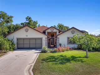 21815 TARTAN STREET, Leesburg, FL 34748