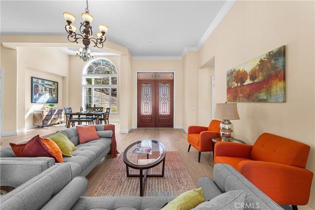 25700 El Chaval Place, Temecula, CA 92590