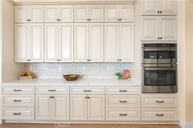 25700 El Chaval Place, Temecula, CA 92590