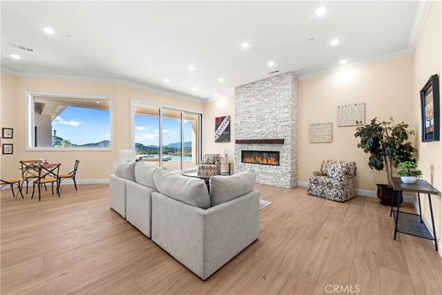 25700 El Chaval Place, Temecula, CA 92590