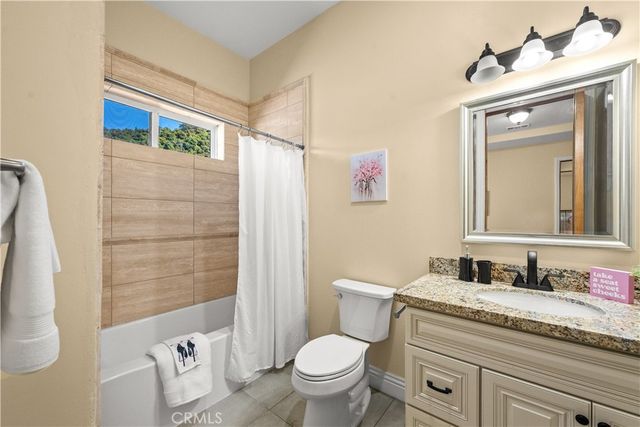 25700 El Chaval Place, Temecula, CA 92590