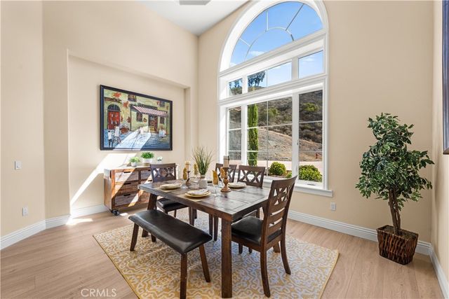 25700 El Chaval Place, Temecula, CA 92590