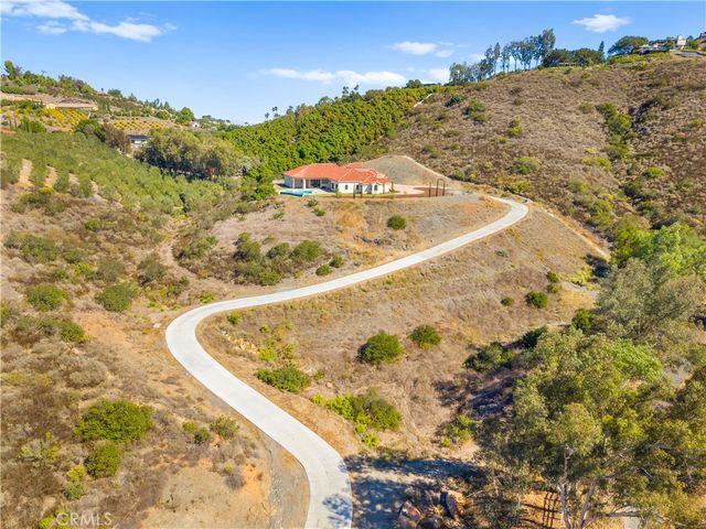 25700 El Chaval Place, Temecula, CA 92590