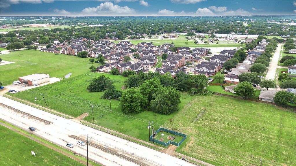 2218 B F Terry Boulevard, Rosenberg, TX 77471