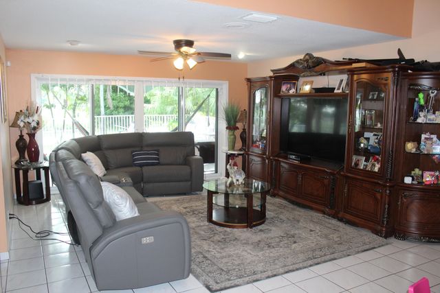 13847 Geranium Place, Wellington, FL 33414