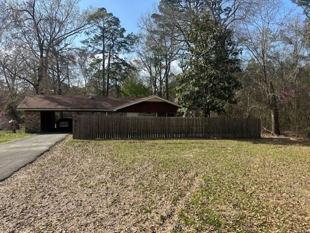 510 N Oakley Street, Fordyce, AR 71742