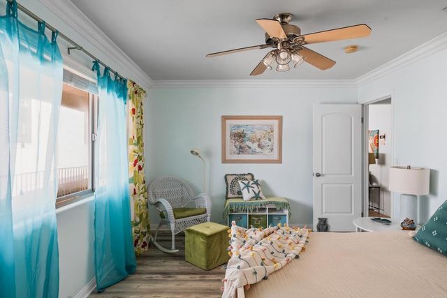 1052 Isabella Avenue, Coronado, CA 92118