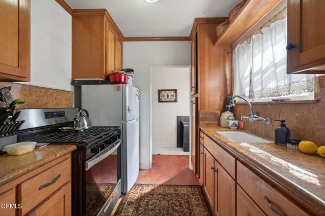 2102 Channel Drive, Ventura, CA 93001