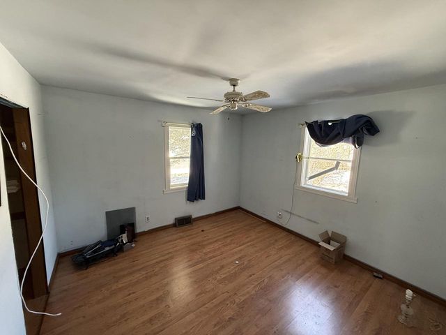 923 11th AVENUE S, Onalaska, WI 54650