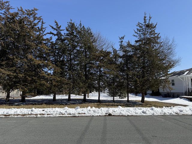 923 11th AVENUE S, Onalaska, WI 54650
