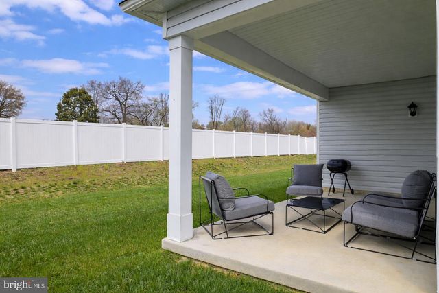 109 CONGRESSIONAL CT, Moorestown, NJ 08057