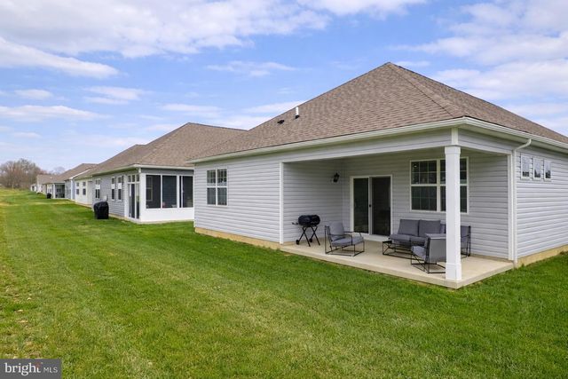 109 CONGRESSIONAL CT, Moorestown, NJ 08057