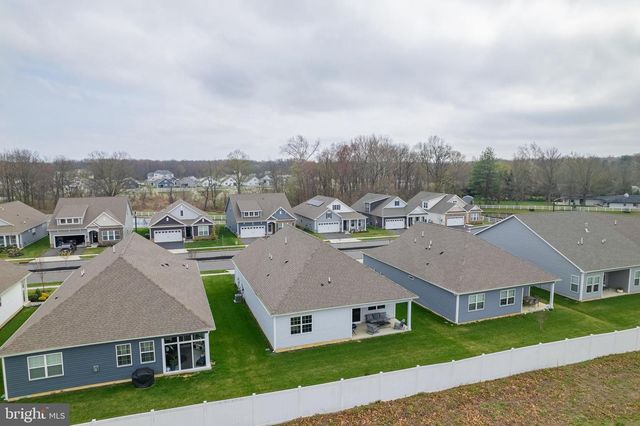 109 CONGRESSIONAL CT, Moorestown, NJ 08057