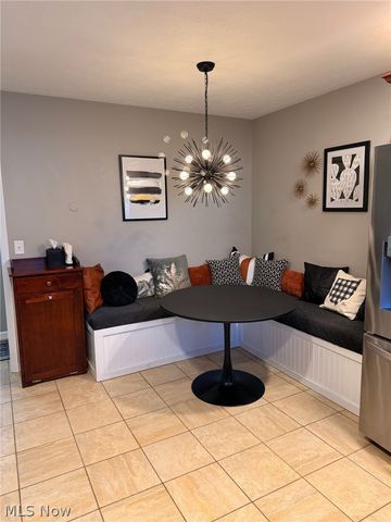 8407 Barton Drive, Strongsville, OH 44149