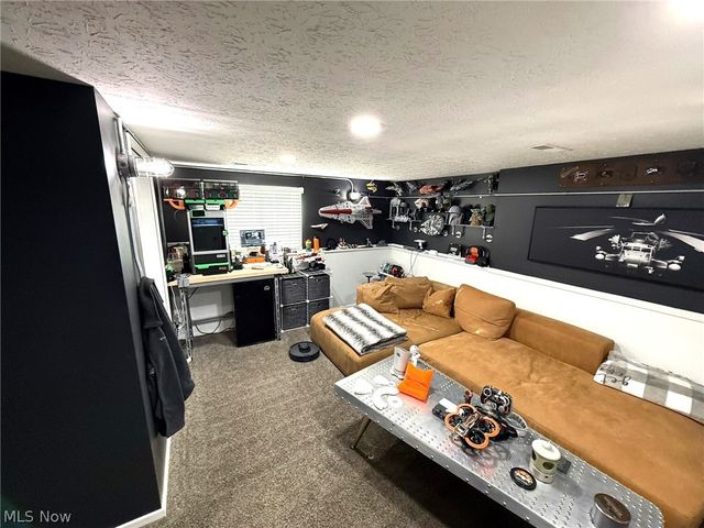 8407 Barton Drive, Strongsville, OH 44149