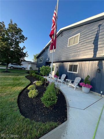 8407 Barton Drive, Strongsville, OH 44149