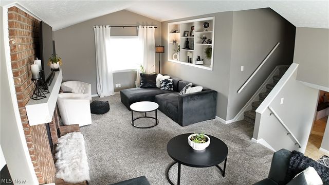 8407 Barton Drive, Strongsville, OH 44149