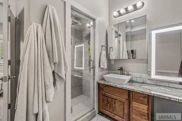 231 S 3421 W, Rexburg, ID 83440