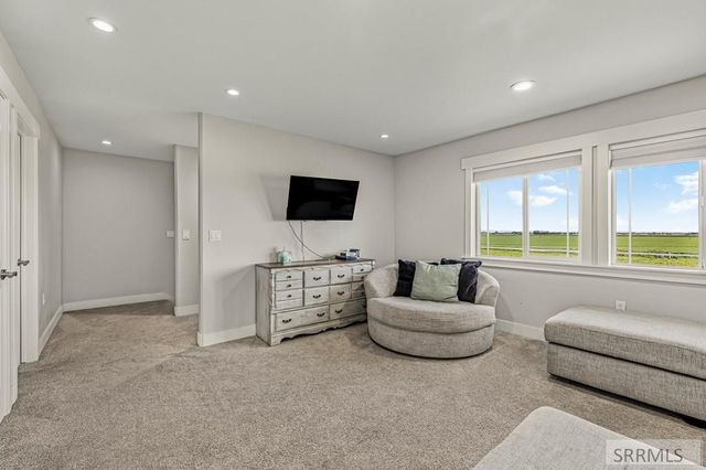 231 S 3421 W, Rexburg, ID 83440