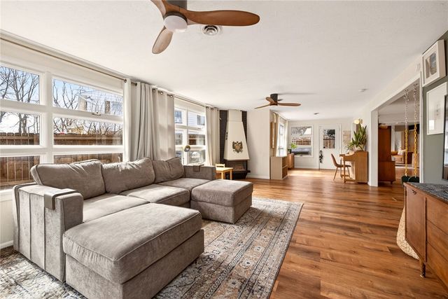 15 Victoria Drive, Brighton, NY 14618