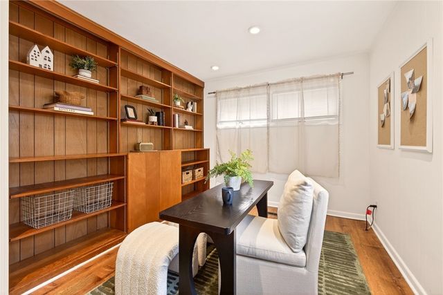 15 Victoria Drive, Brighton, NY 14618